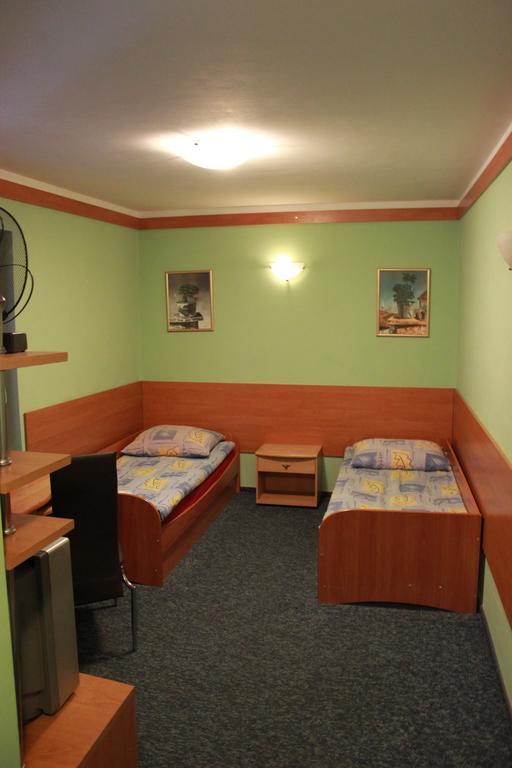 Adeo Hostel بياليستوك المظهر الخارجي الصورة