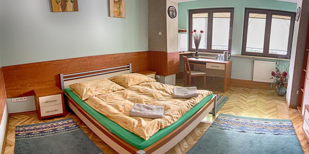 Adeo Hostel بياليستوك المظهر الخارجي الصورة