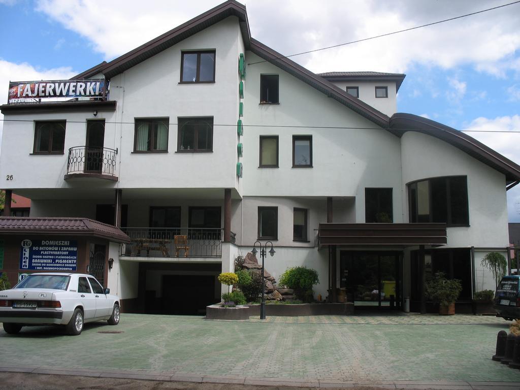 Adeo Hostel بياليستوك المظهر الخارجي الصورة