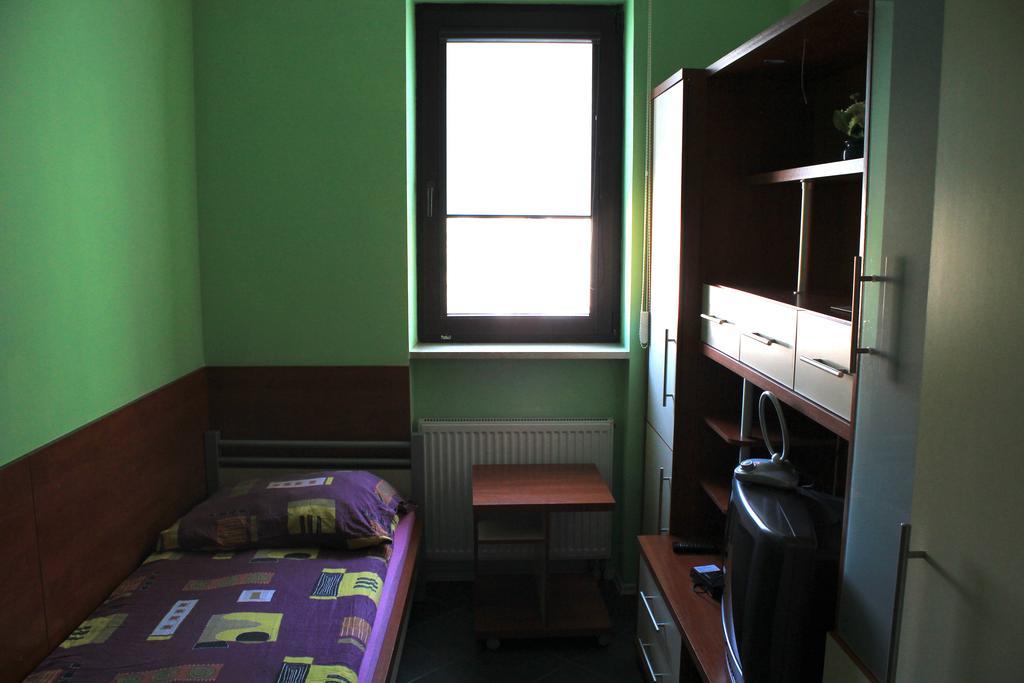 Adeo Hostel بياليستوك المظهر الخارجي الصورة