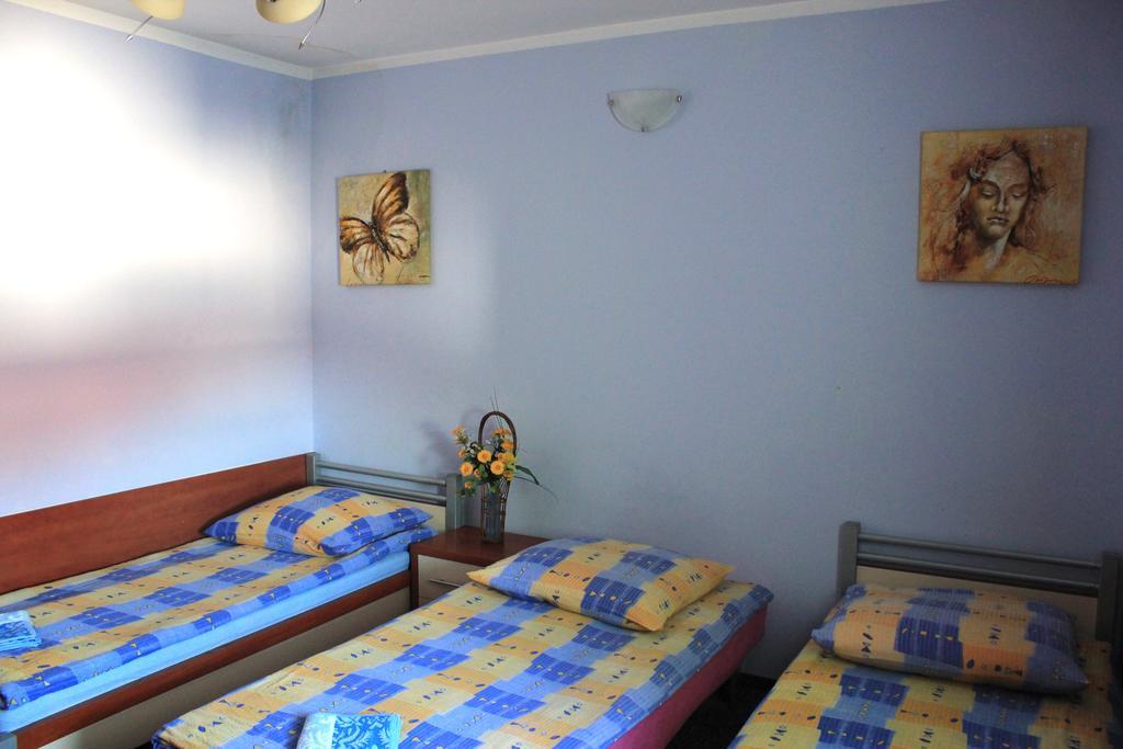 Adeo Hostel بياليستوك المظهر الخارجي الصورة